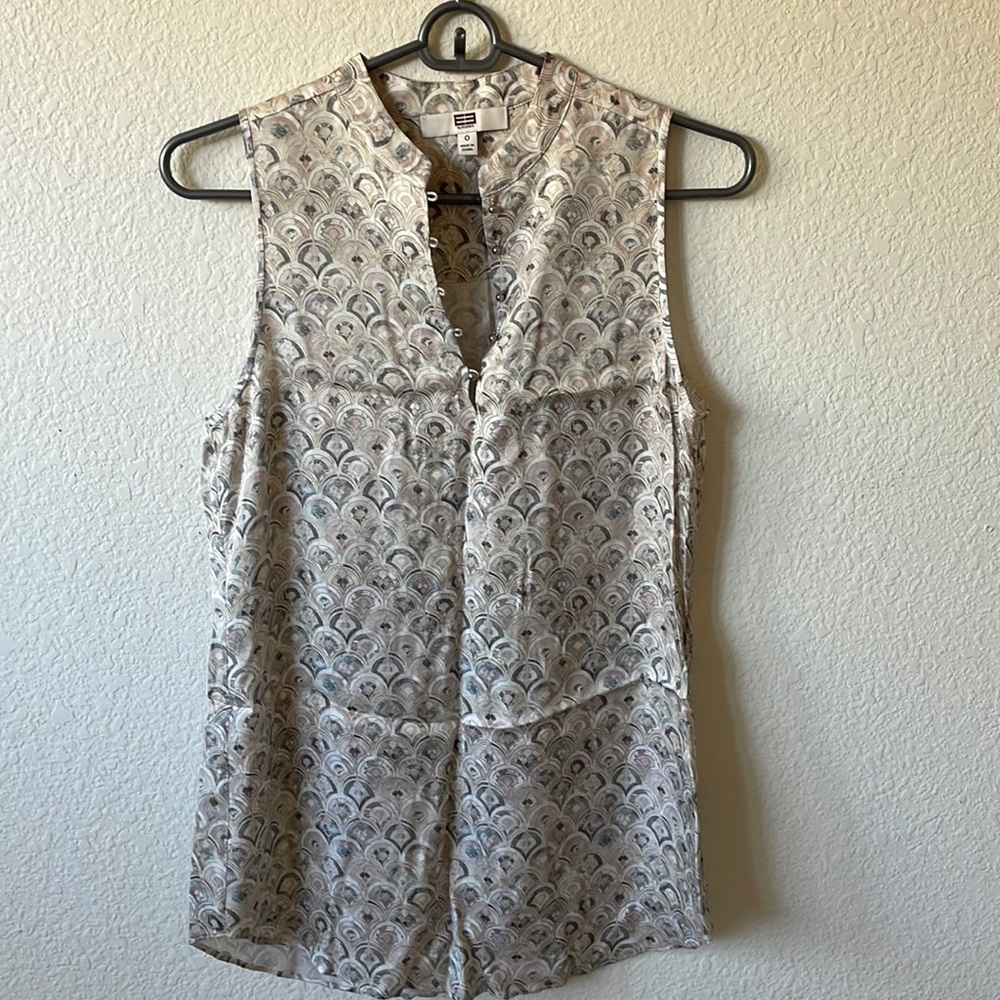 Brand new top with no tag